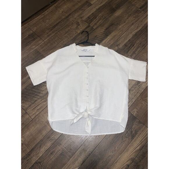 crosby by mollie burch Button Up Silver Iridescent Fabric Nwot 148$ - Picture 2 of 6